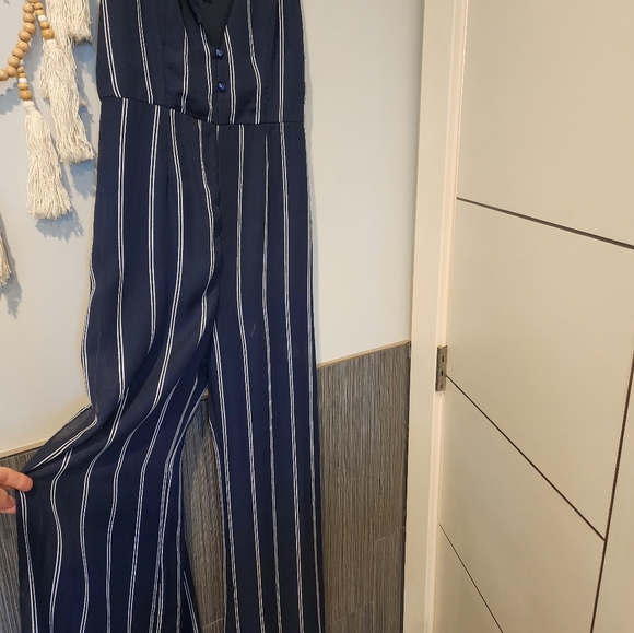 Romper - Picture 3 of 4